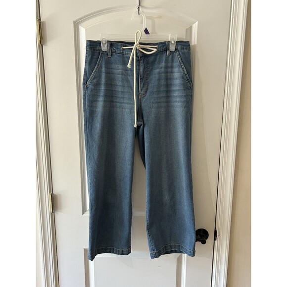 Wonderly Women's Size 10 Cropped Wide Leg Medium Wash Ankle Jeans - Picture 1 of 7